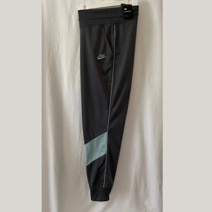 Womens Nike Joggers
